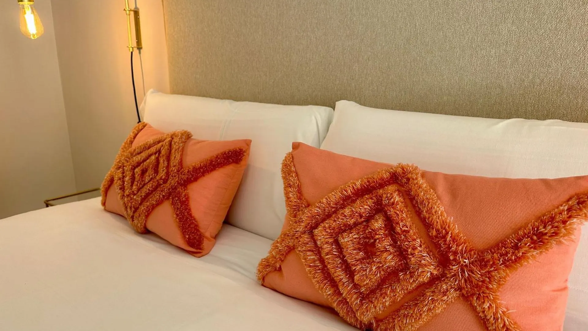 Urbe10 Pries Suite Malaga Apartment