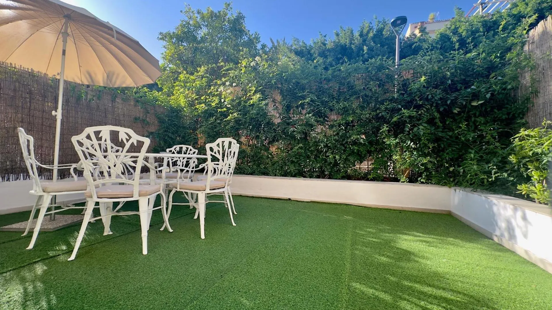 Urbe10 Pries Suite Malaga Apartment