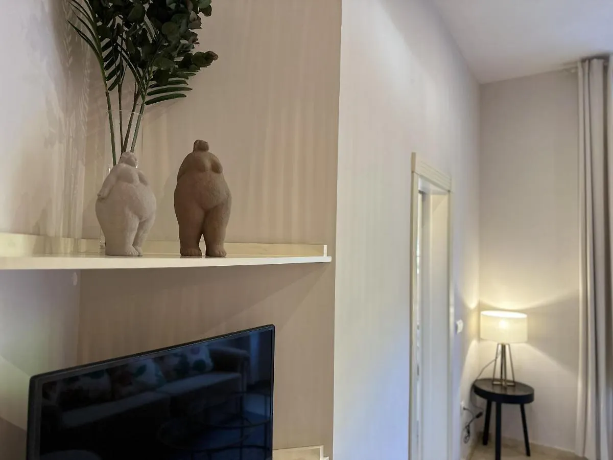 Urbe10 Pries Suite Malaga Spain
